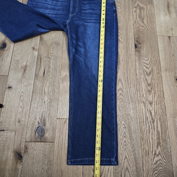 SOLD - Picture 8 of 11